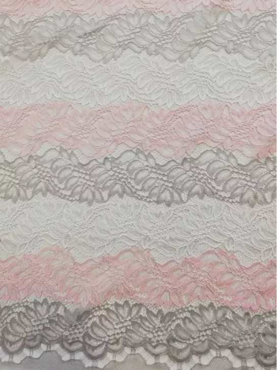 Koronka - kwiaty w pastelach