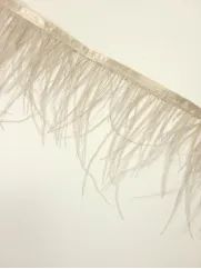 Strusia pióra 👗 dodatek do sukienki wieczorowej ✂ YardTkaniny ✂