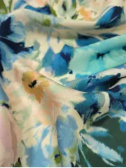 Satyna 👗 materiał na sukienkę duże niebieskie kwiaty ✂ YardTkaniny ✂