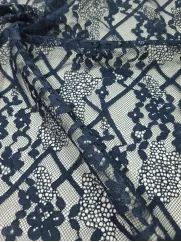 koronka  👗w kwiaty haftowane czeerwone na sukienkę ✂ YardTkaniny ✂