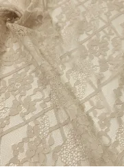 koronka  👗w kwiaty haftowane na sukienkę ✂ YardTkaniny ✂