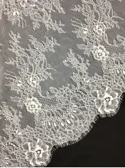 Koronka francuska 👗 delikatne kwiaty na sukienkę boho ✂ YardTkaniny ✂