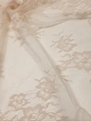 Koronka francuska 👗 delikatne kwiaty na sukienkę boho ✂ YardTkaniny ✂